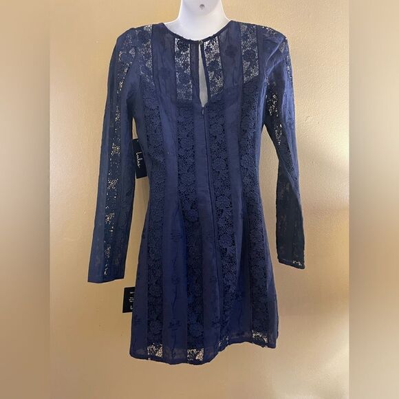 New Lulu’s Eyelet Long Sleeve Blue Dress Size Extra Small - Picture 2 of 6